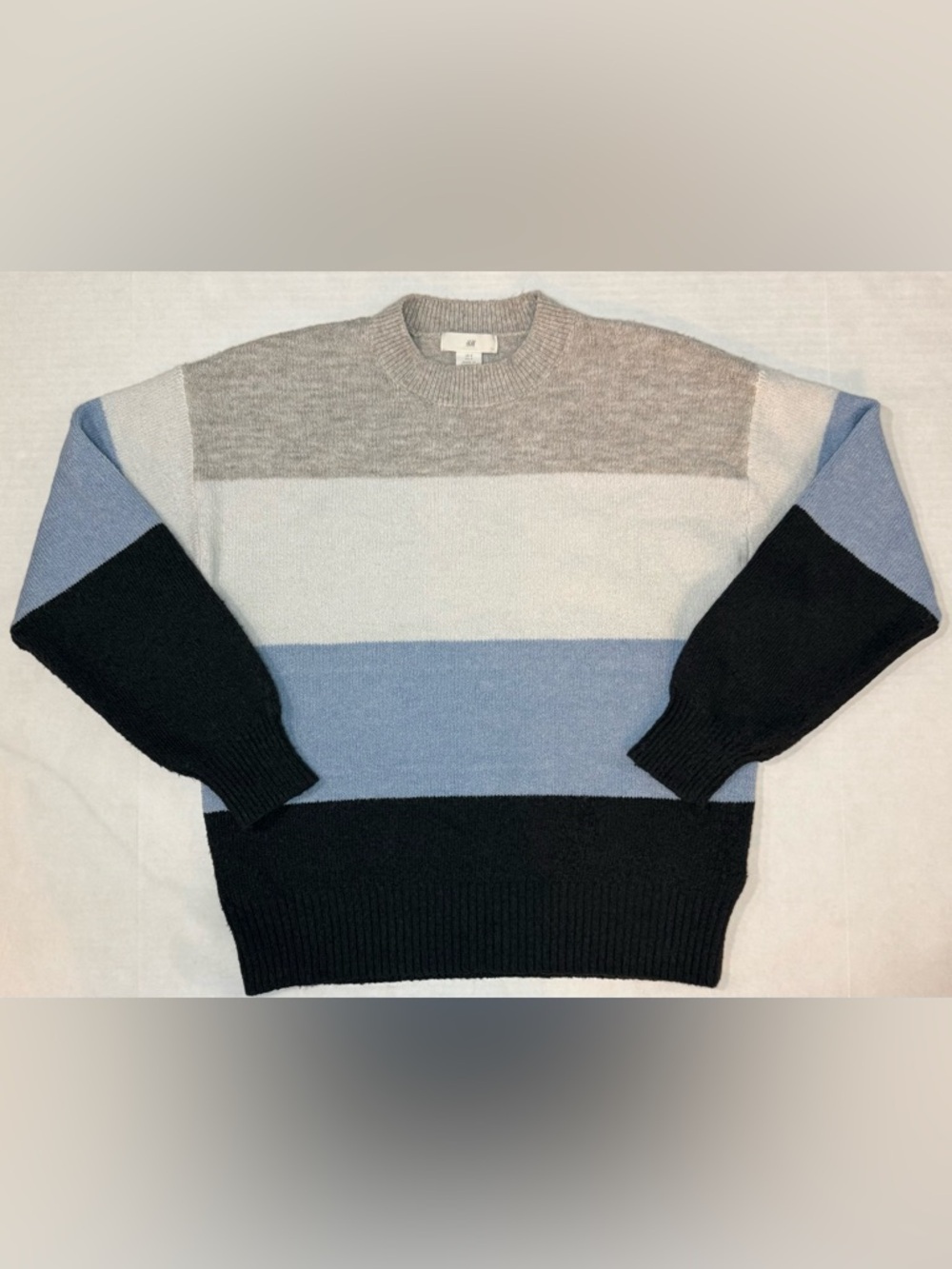 H&M Colorblock Knit Sweater Blue Gray White Black Crew Neck Pullover Size S